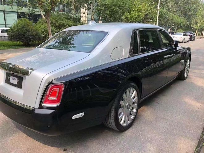 {六合彩}(劳斯莱斯补漆要多少钱一个)