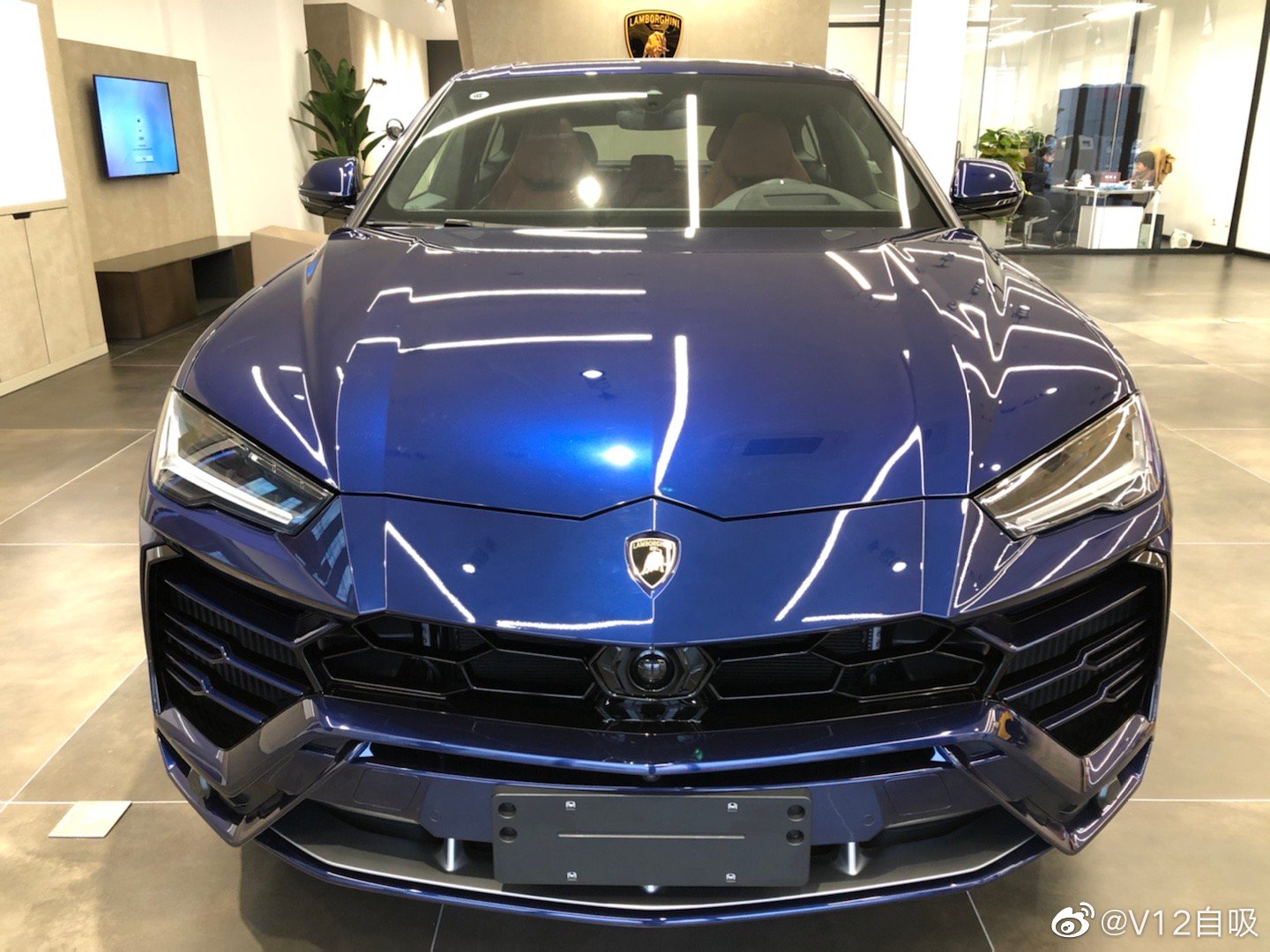 {HMG娛樂}(60万的兰博基尼零几年小牛)